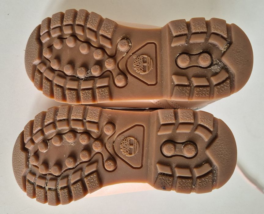 TIMBERLAND roz. 27 skóra naturalna trapery na dziewczynkę super stan