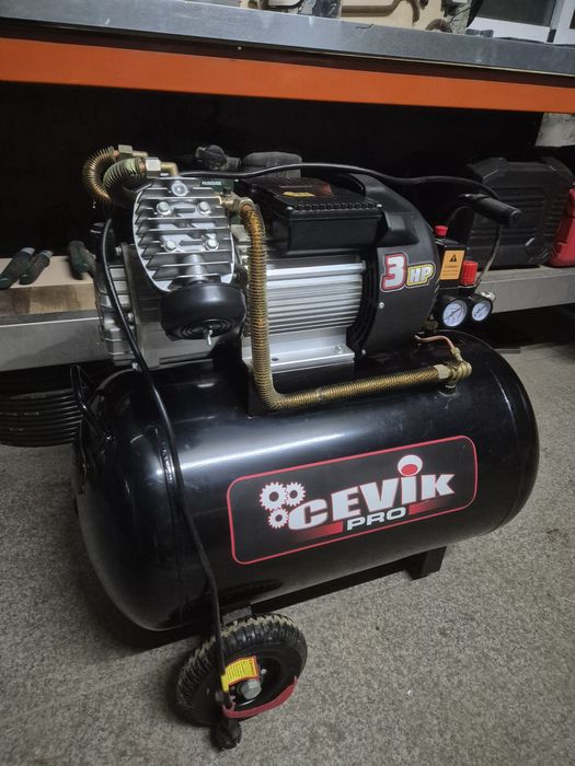 Compressor + Serra Circular