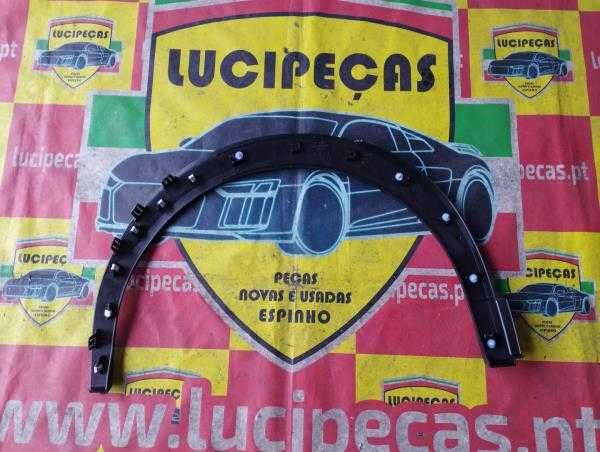 ABA Guarda Lamas Trás Esquerdo Peugeot 2008 | 136072