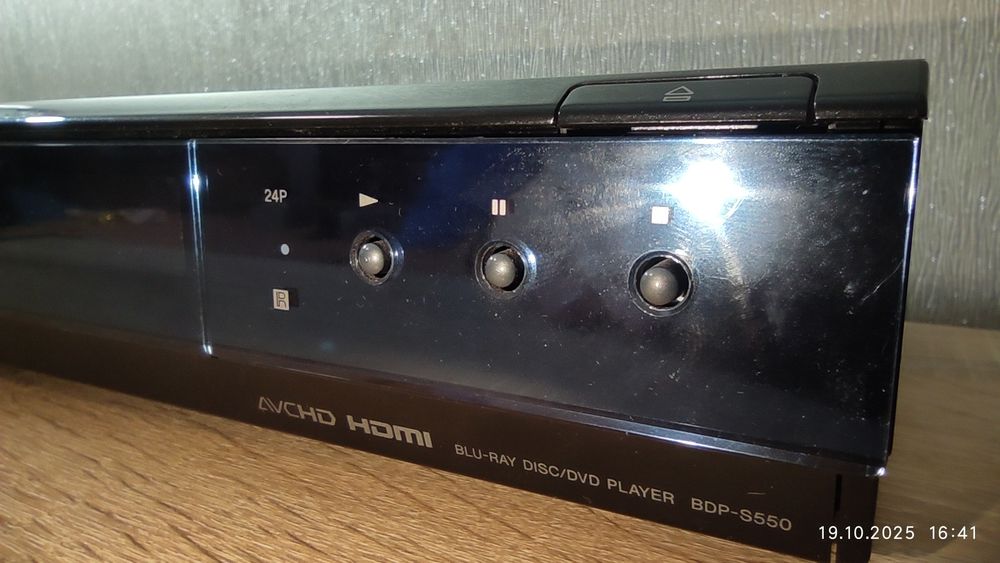 Blu-ray DVD плеер Sony BDP-S550 (Made in Japan)