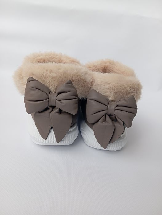 Топові короткі дутики