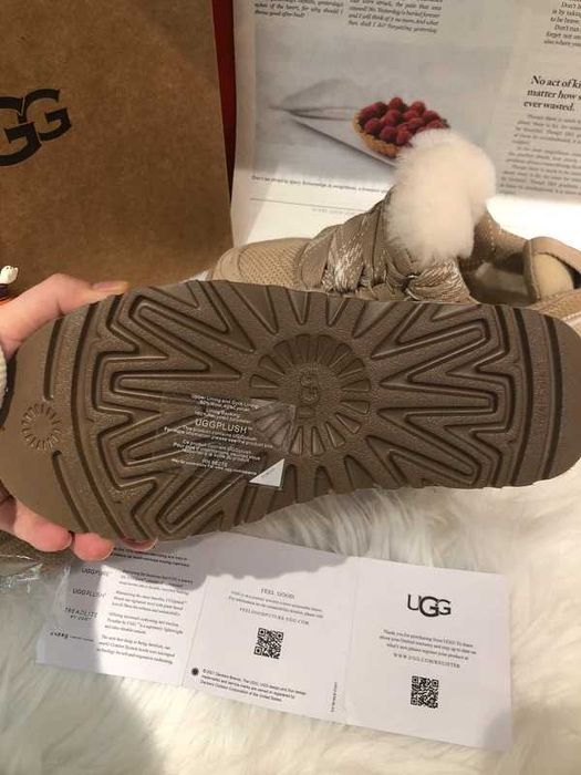 Buty śnieżne Ugg Lowmel R.37