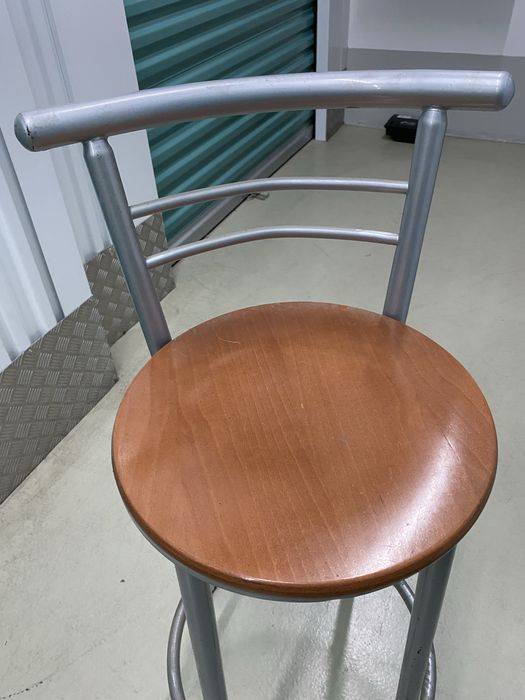 cadeiras altas de balcão