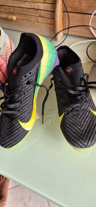 Chuteiras Nike Vini Voa