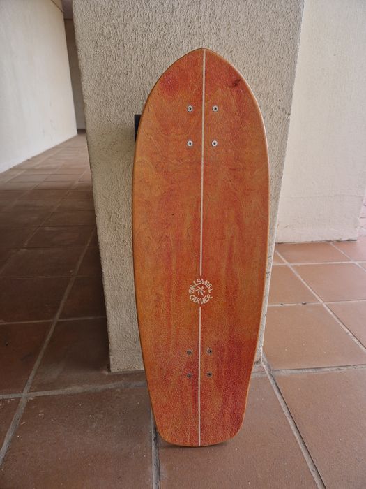 Surf skate carver