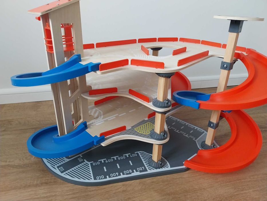 Drewniany parking PlayTive Lidl