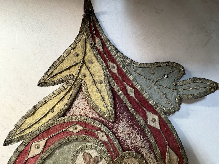 Lindo antigo paramento litúrgico bordado do Sec XIX