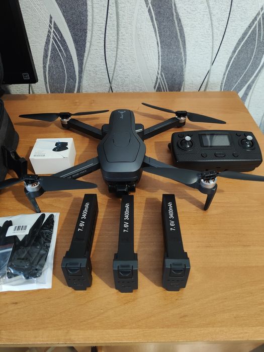 Квадрокоптер SG906 MAX 1