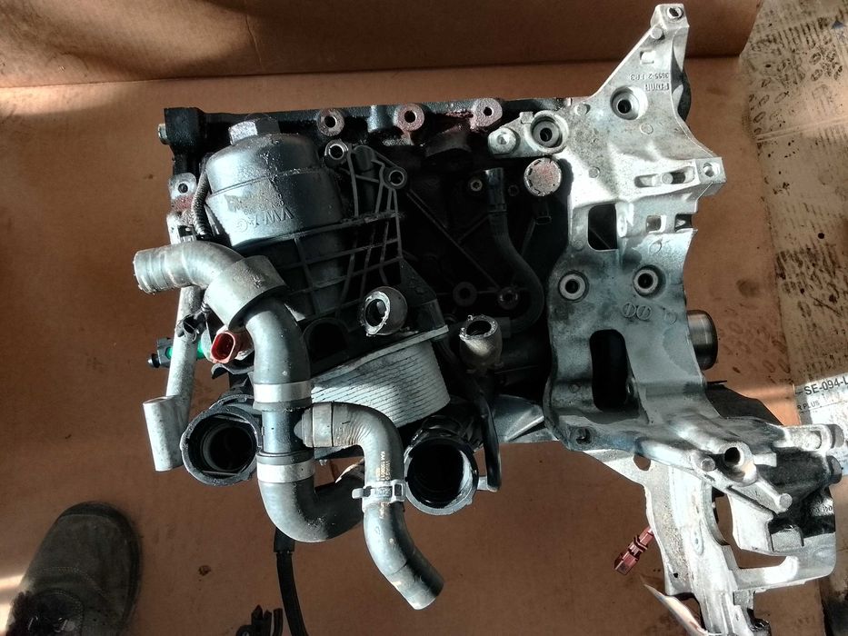 blok silnik 2.0 tdi silnik DFS