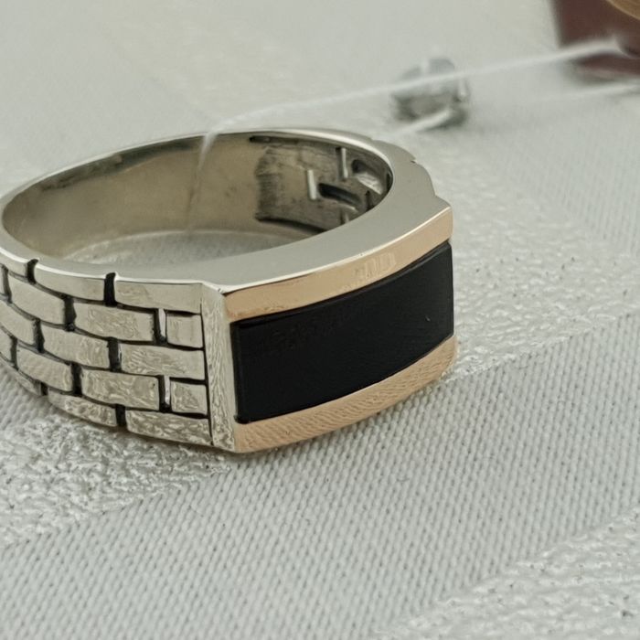 Чоловіча срібна печатка з оніксом та золотом перстень каблучка