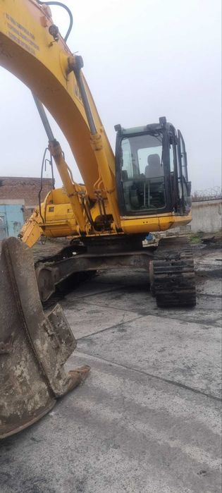 Екскаватор гесеничний  JCB JC 330LC 32 тони