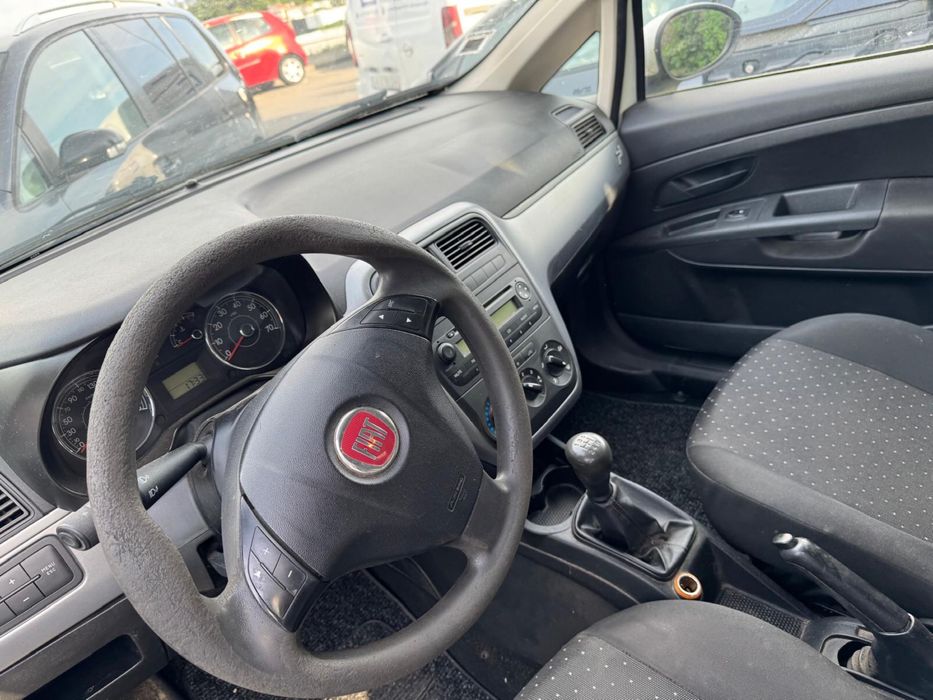 Fiat Punto Van 2 lugares