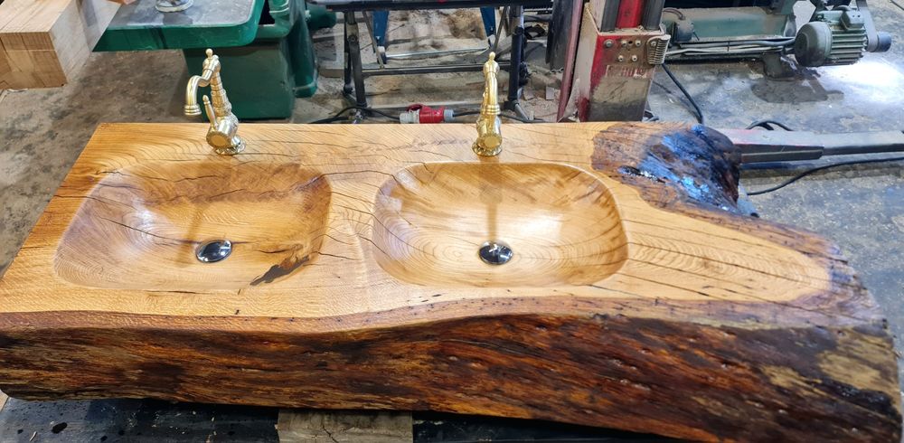 Blat drewniany umywalka drewniana nablatowa nowoczesna z monolitu dębu