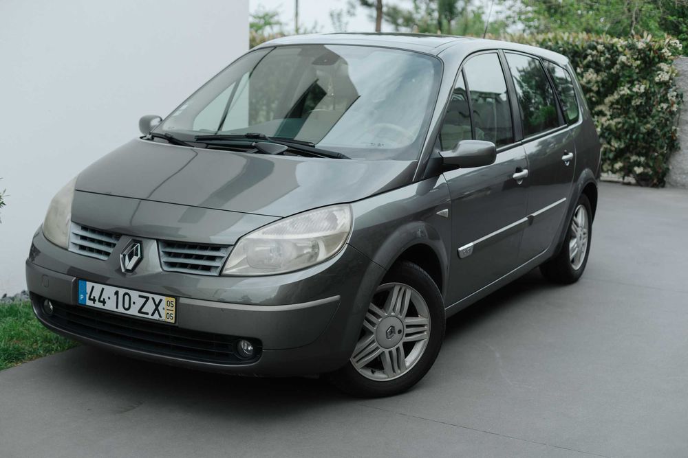 Renaut Scenic Automovel Familiar