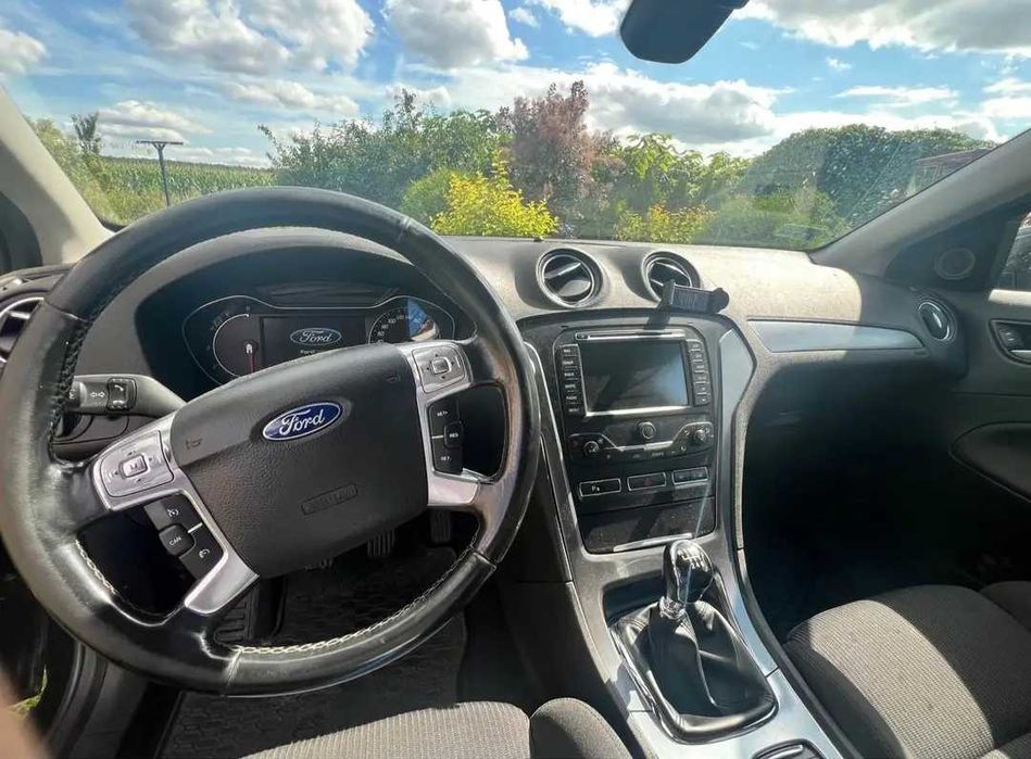 Ford Mondeo MK4.  2.0 CDTI 140KM 2014 Tytanium  50% auta  doinwestowane wsiadać i jechać