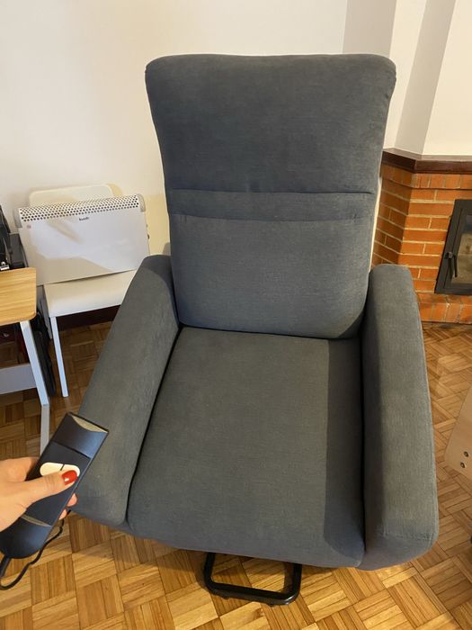 Poltrona Relax Reclinável Elétrica usada