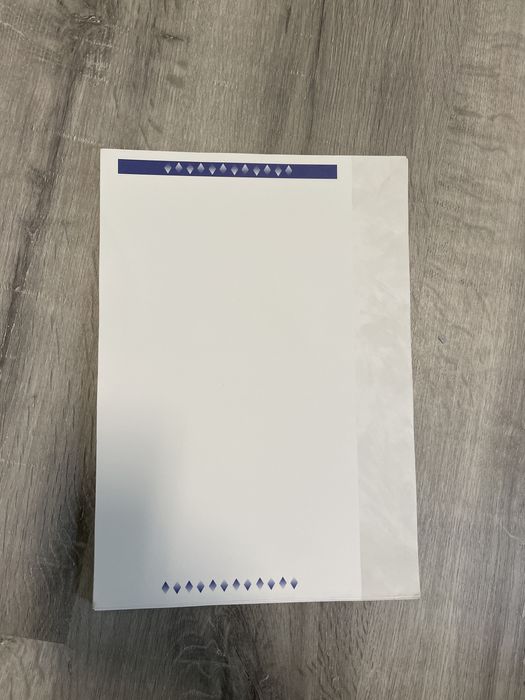 Papelaria, envelopes, convites e papel A4