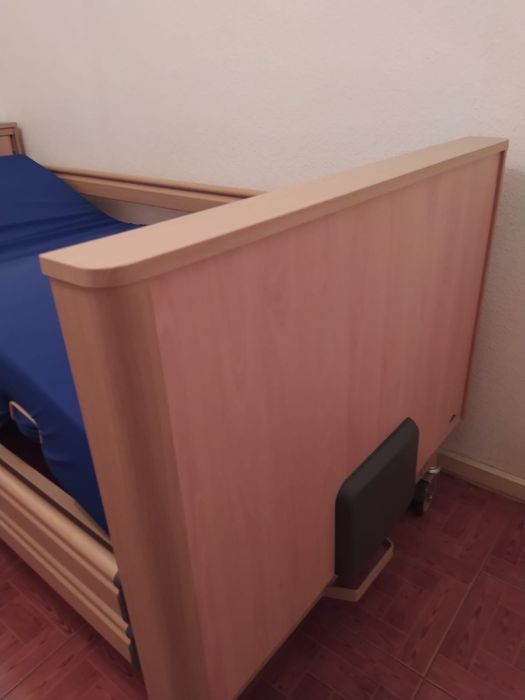 Cama articulada elétrica hospitalar + colchão anti-escaras