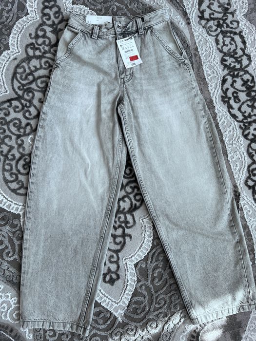 Продаю джинси нові Bershka розмір 32