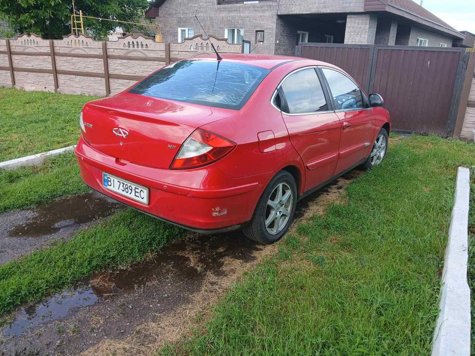 Продам авто чері м11