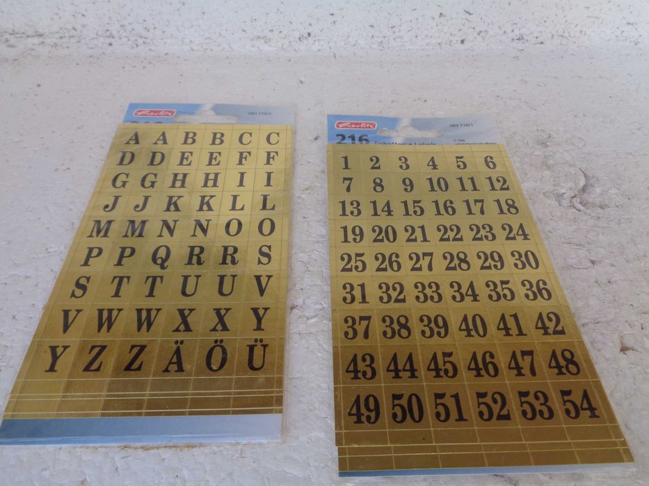 Marcadores autocolantes de letras e numeros até 100