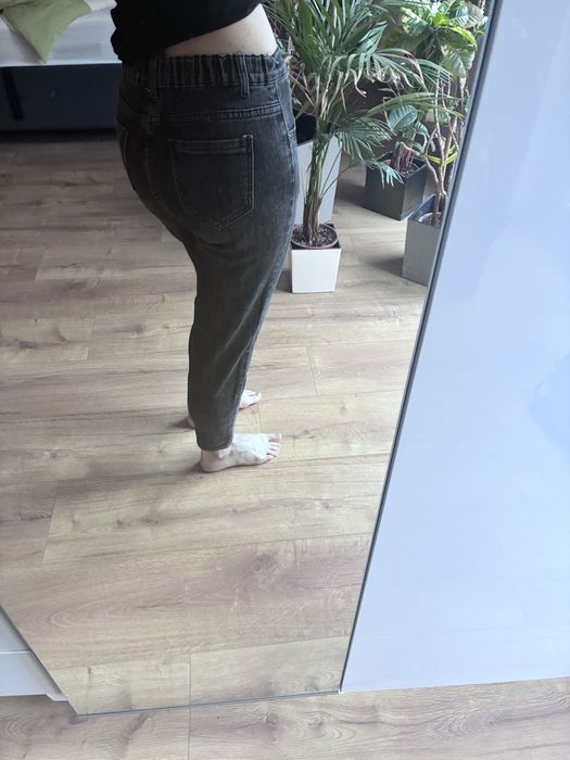 Ciemny denim czarne jeansy M / 38
