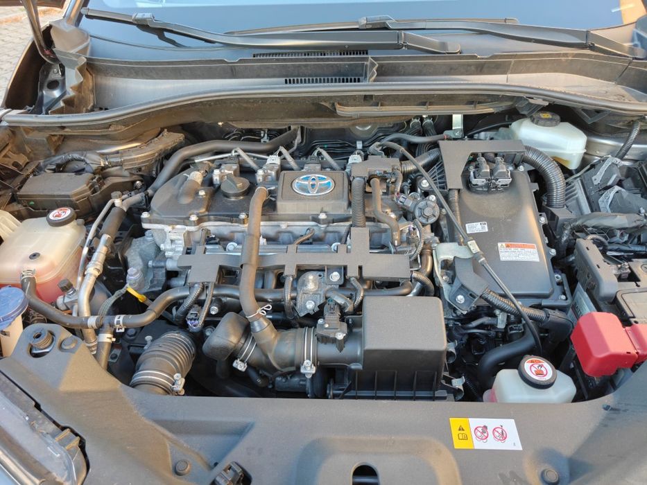 Toyota C-HR 1.8 Híbrido - nacional 121mil kms