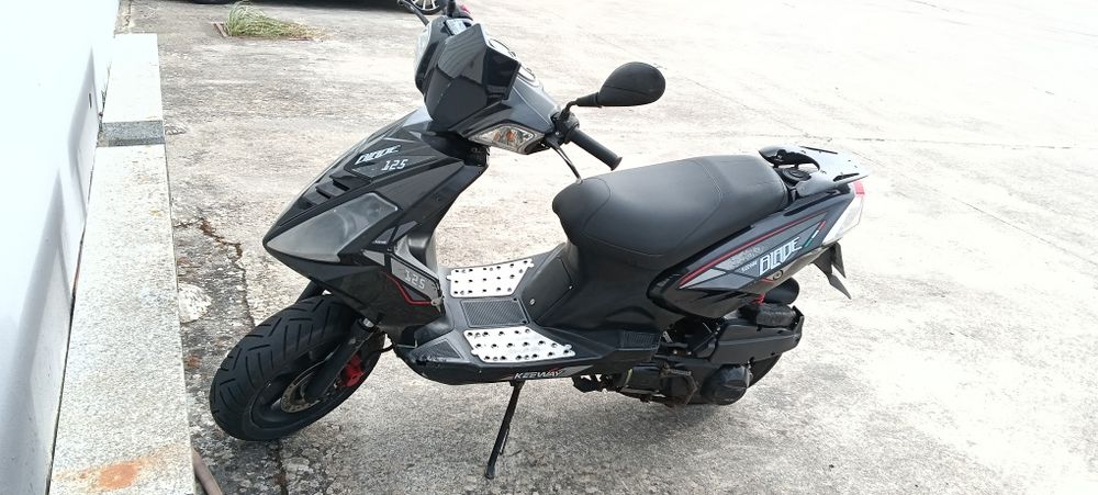 Vendo ou troco 125cc keeway Blade