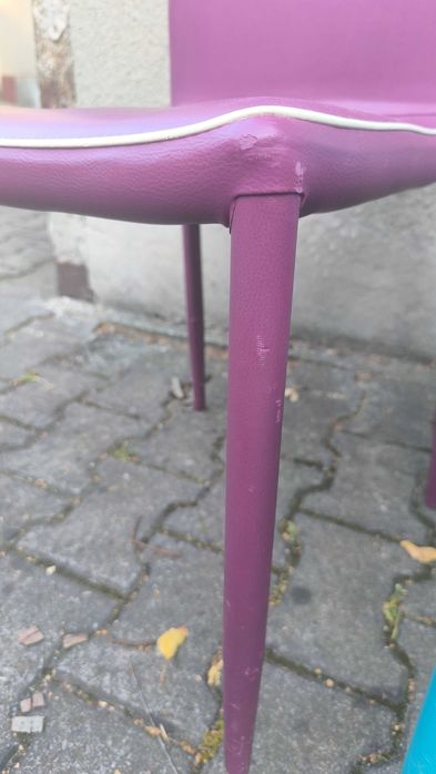 Krzesła ze skory ekologicznej