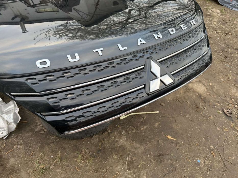 Капот в сборі MITSUBISHI OUTLANDER 4 23 р