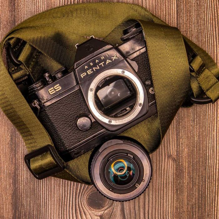 Pentax ES + Takumar  SMC 55 mm 1.8 + pasek - Sprawdzony