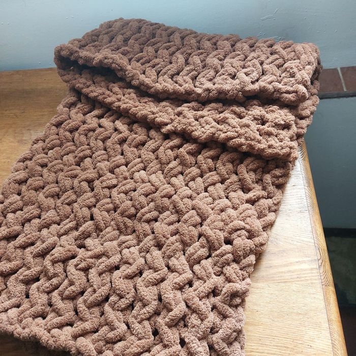 Плюшевий плед ручної роботи