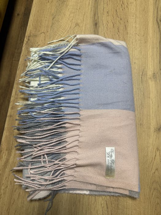 Теплі шарфи.