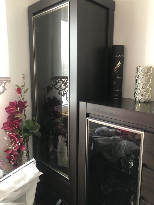 Zestaw Komoda z witryna