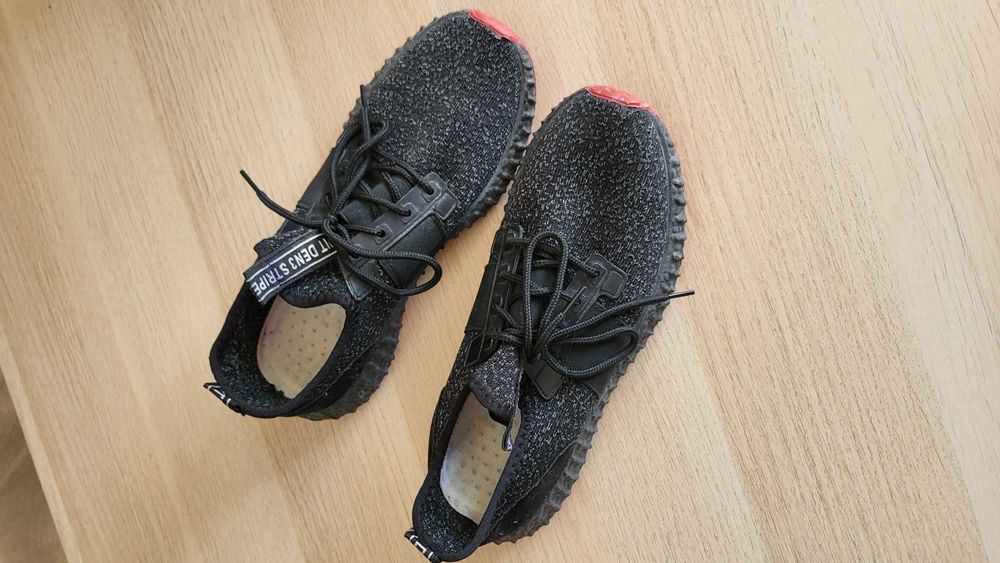 Czarne sneakersy trampki przewiewne na lato 41