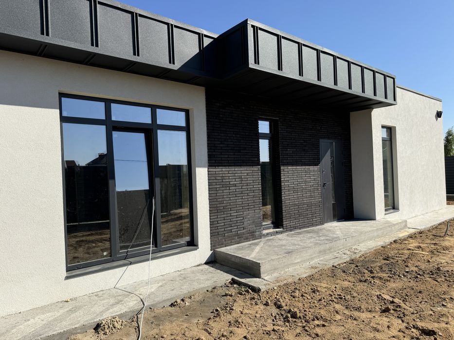 Готовий Будинок 147 м2 ГАЗОМ та внутрішнім оздобленням