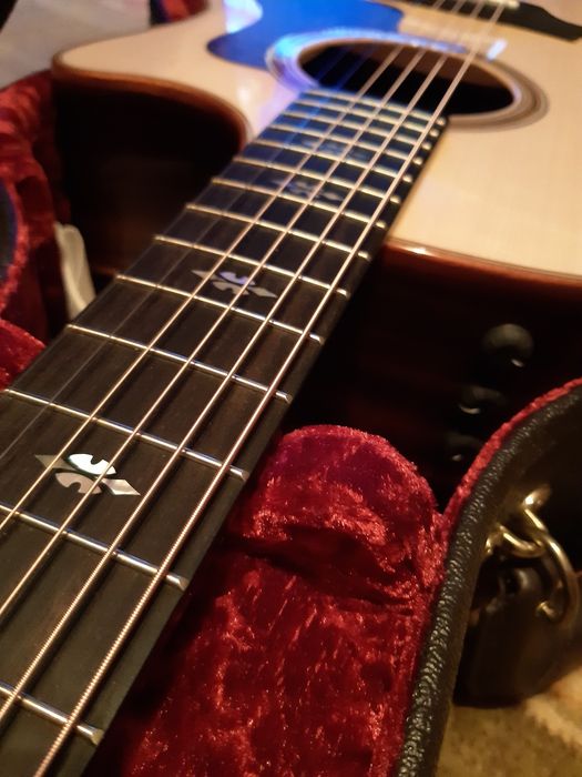 Gitara Taylor 714 ce