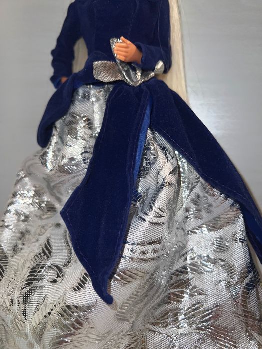 Winter Velvet Barbie. Барбі 90-х