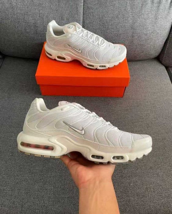 Nike_Air_Max_TN_Plus_White R.42
