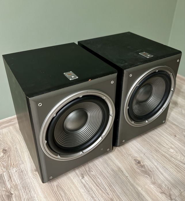 Subwoofer aktywny JBL Northridge E250P 250W wisnia cherry
