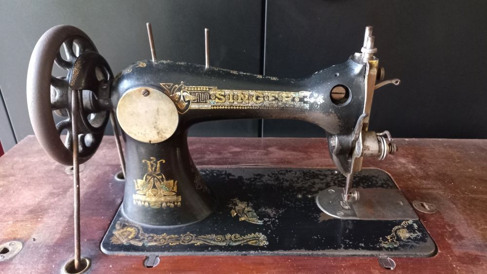 Máquina de costura Singer vintage
