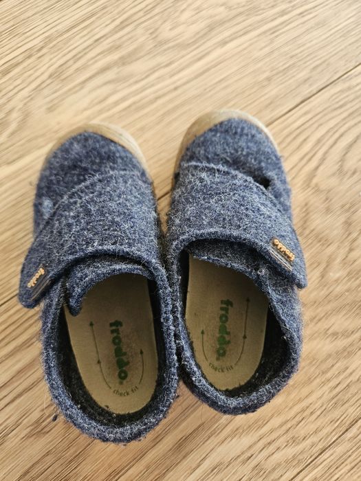 Trzewiki przejściowe kapcie Froddo Mini Wooly