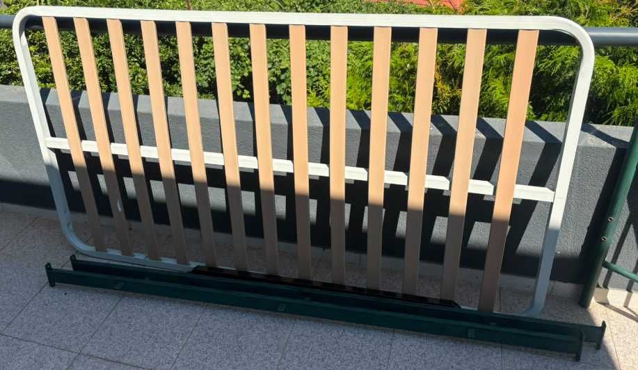 Cama de Ferro Antiga