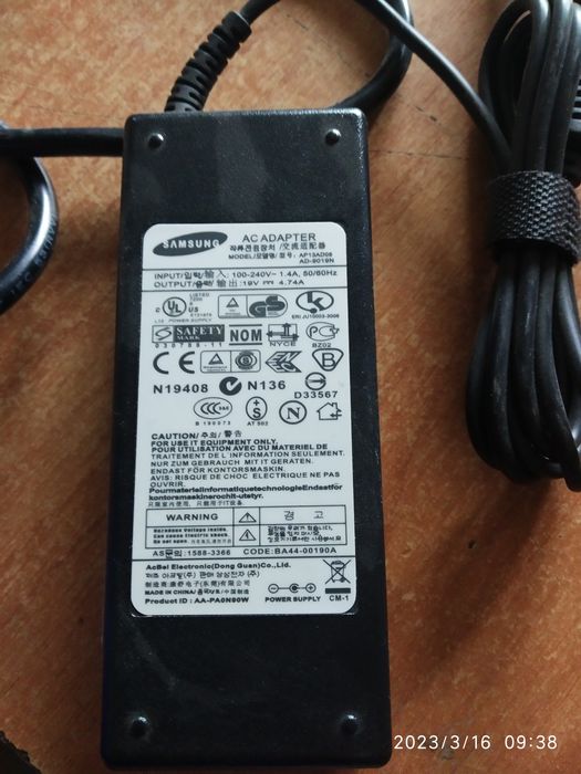 Блок живлення Адаптер для ноутбуків Samsung