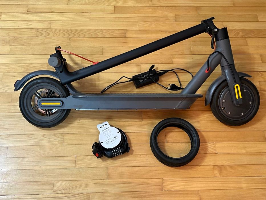 Електросамокат аналог Xiaomi M365 (36V 10.4Ah)+покришка+кодовий замок