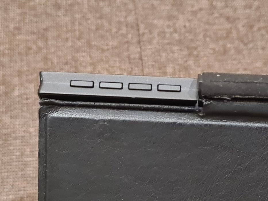 Портативний елітний дисплеї HP S14 USB-C