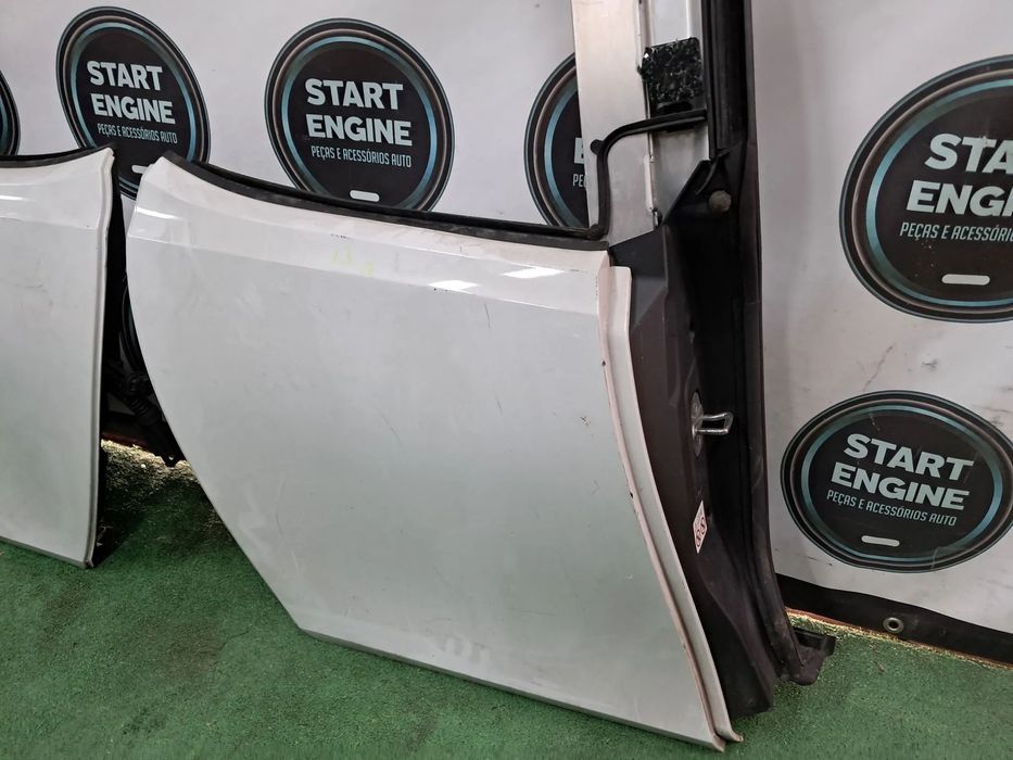 Porta BMW i3 Tras direita e esquerda