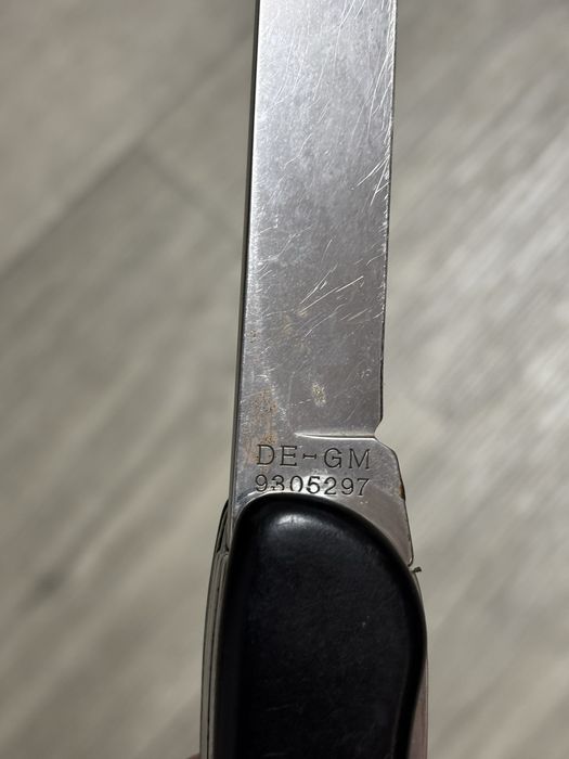 Складной Victorinox Nomad/Pickniker Номерной