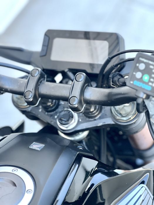 Honda CB300R - Top