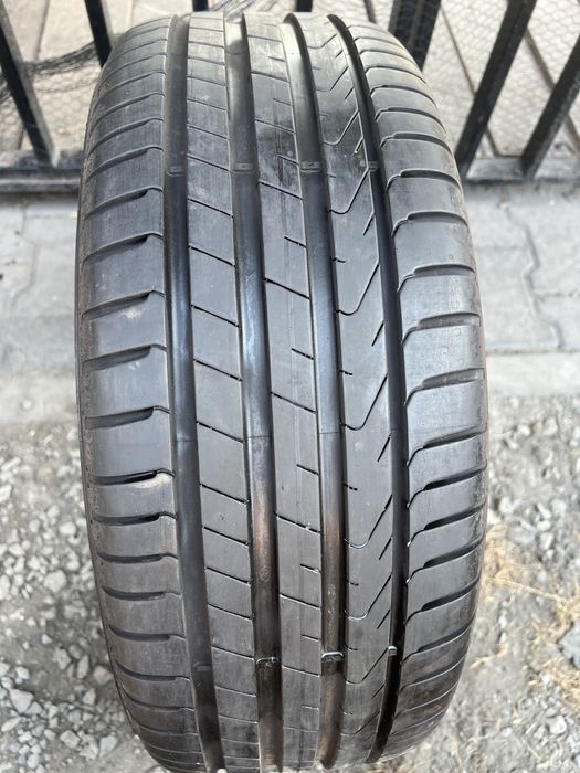 *Opona Pirelli 205/45/17 pojedynka